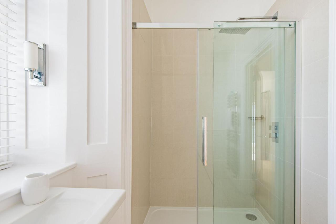 Abbots Cliff House By Bloom Stays Hougham Zewnętrze zdjęcie